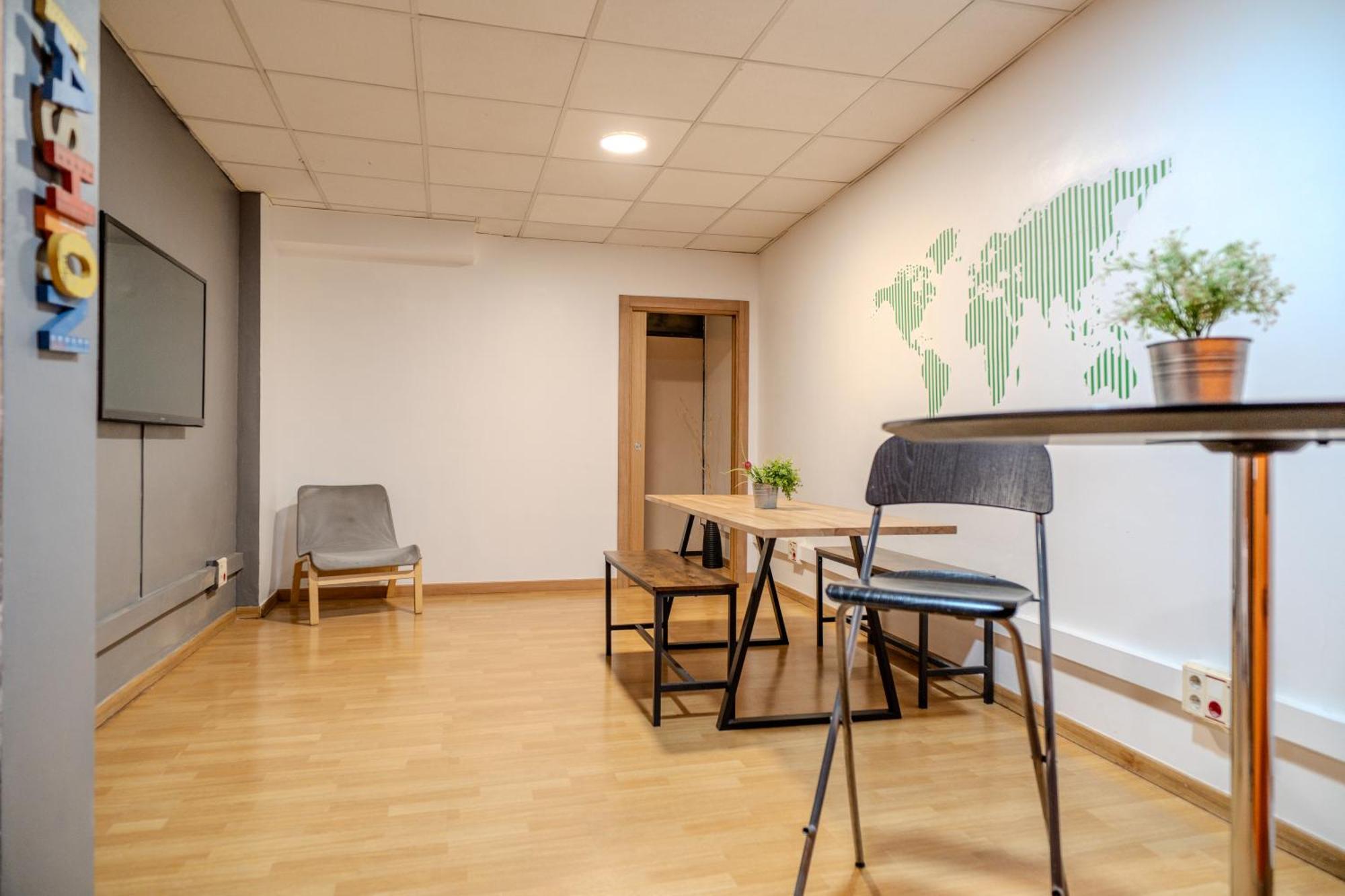 Holidaysbcn Rooms Barcelona Bagian luar foto