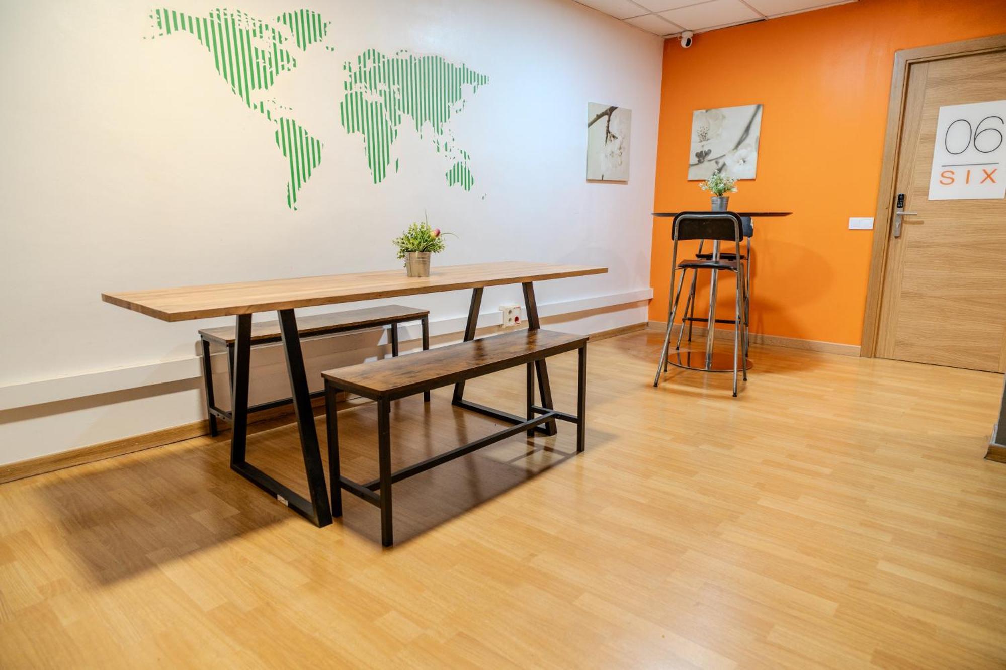 Holidaysbcn Rooms Barcelona Bagian luar foto