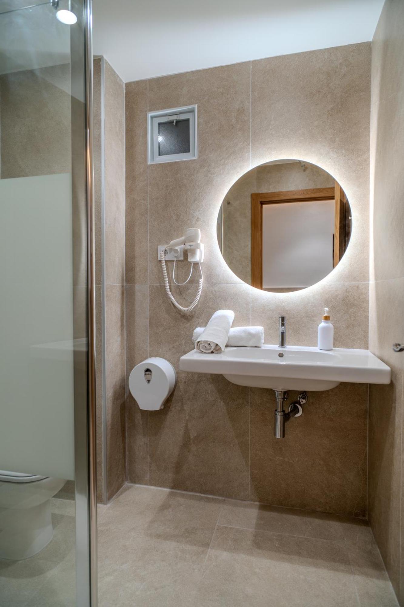 Holidaysbcn Rooms Barcelona Bagian luar foto